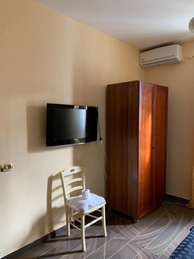 Room Elia Неаполь Екстер'єр фото
